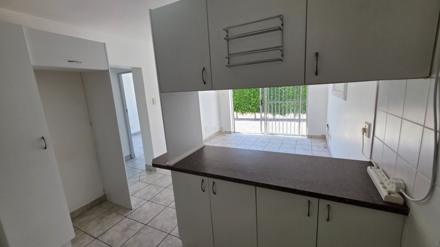2 Bedroom Property for Sale in Hartenbos Central Western Cape